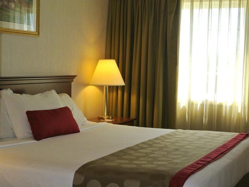 Ramada By Wyndham Strasburg - Shenandoah Valley Eksteriør billede