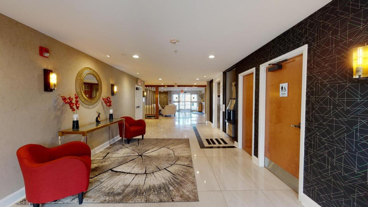 Ramada By Wyndham Strasburg - Shenandoah Valley Eksteriør billede