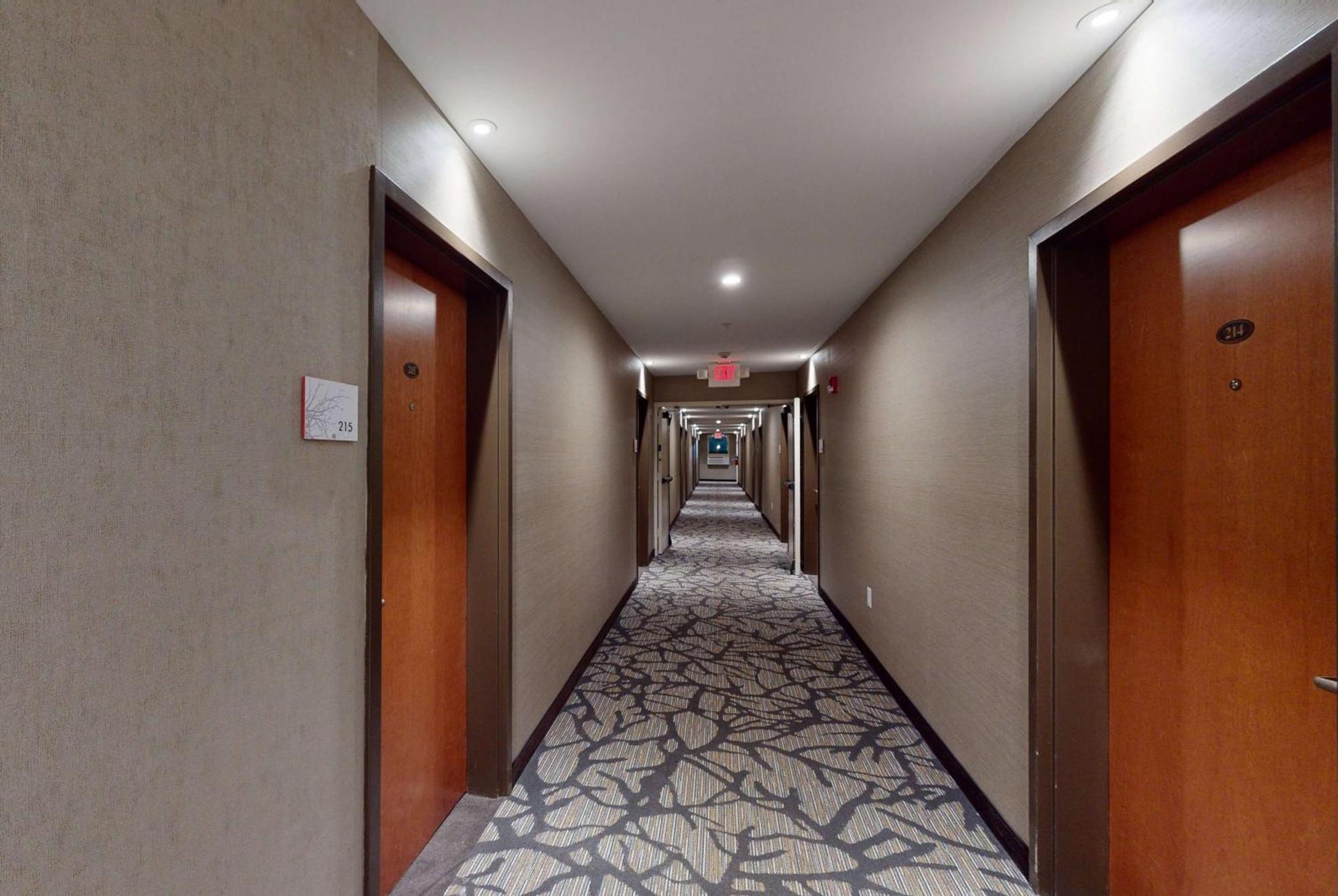 Ramada By Wyndham Strasburg - Shenandoah Valley Eksteriør billede
